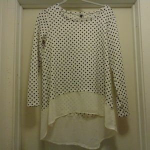 CLASSIC GIRL DOTS WELFTH & TOWNE DARLING IN DOTS AND RUFFLES KNIT BLOUSE LG